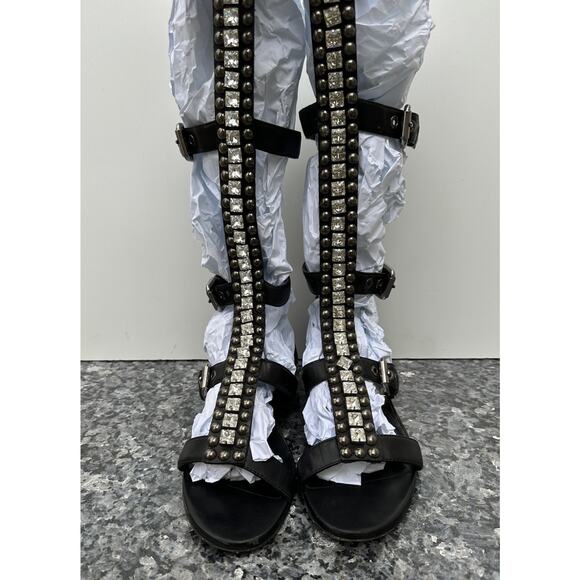 LORIBLU Black Leather Stud Accent Gladiator Tall Sandal SIZE 39 - Picture 3 of 10